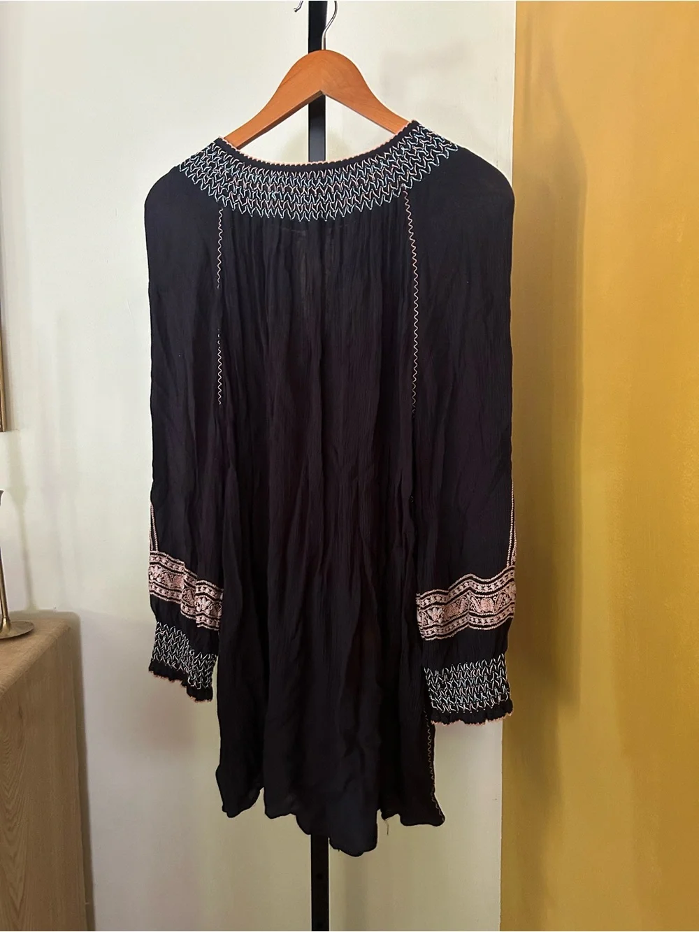 Free People‎ Wind Willow Embroidered Peasant Boho Tunic Mini Dress Black Size XS